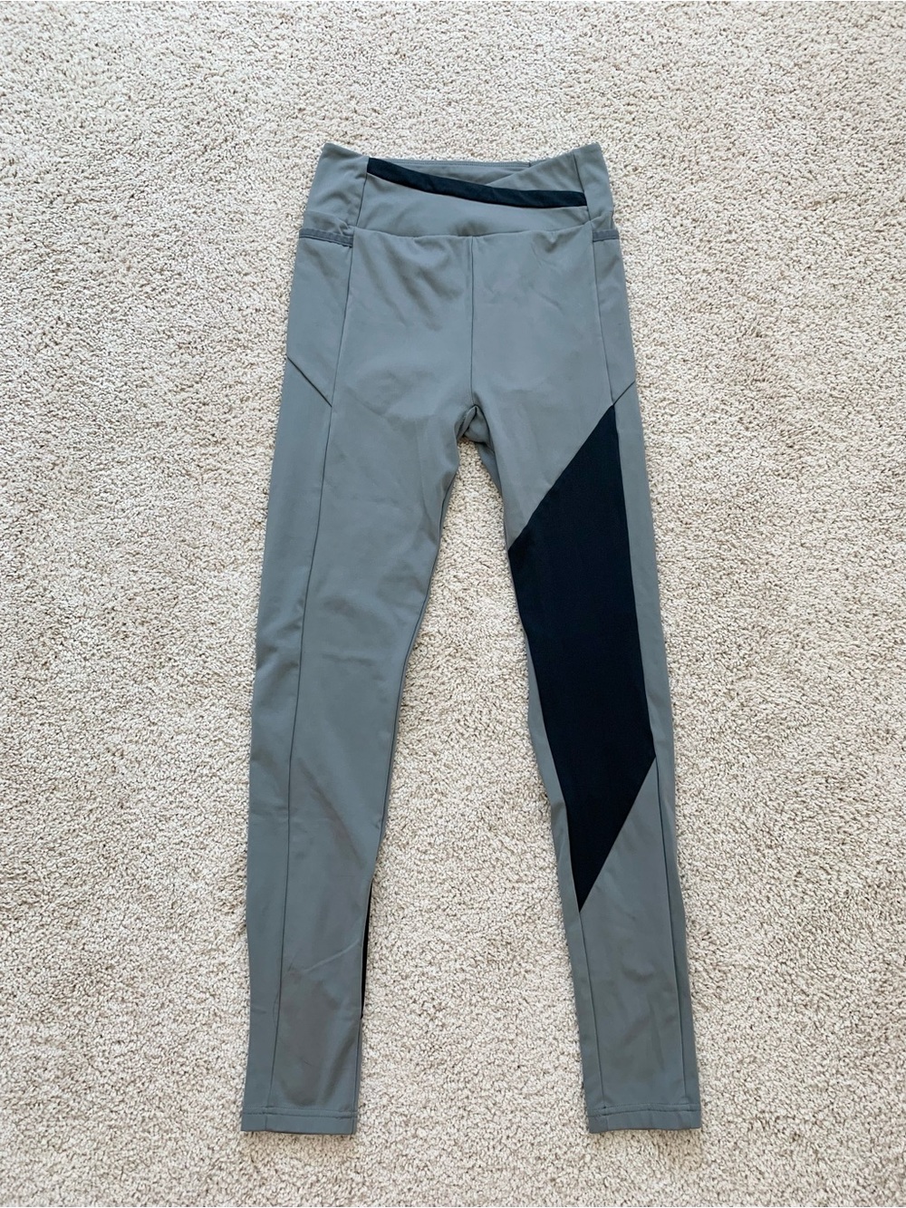 GymShark Smokey Gray Black Crossover Waist Athletic Yoga Leggings M